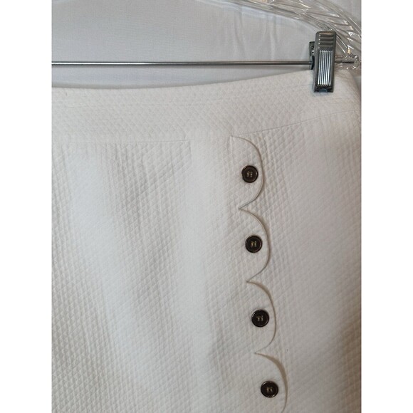 J Mclaughlin Womens White lined Scallop Edge Straight Skirt $168 Sz 10 Pretty! - Picture 4 of 6
